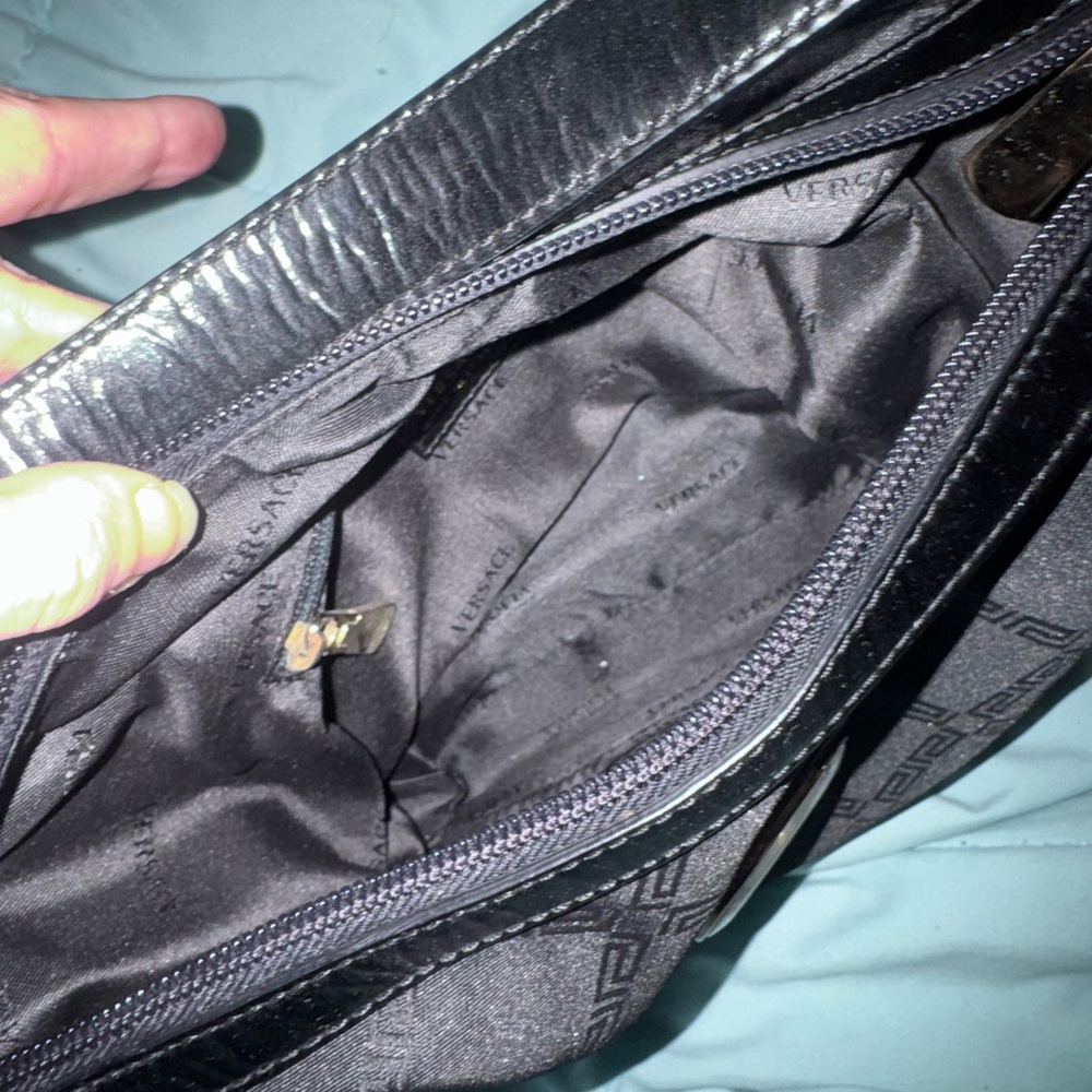 Versace Shoulder Bag - Picture 4 of 4